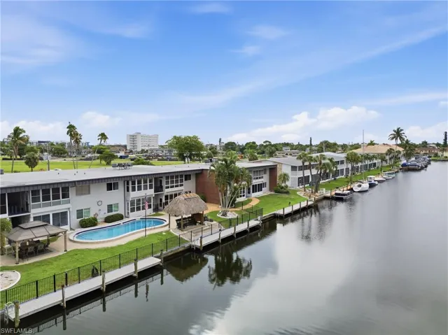 632 Victoria Dr 103, Cape Coral, Florida 33904