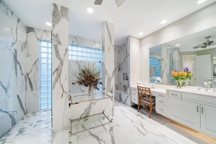 Owners' Bathroom
