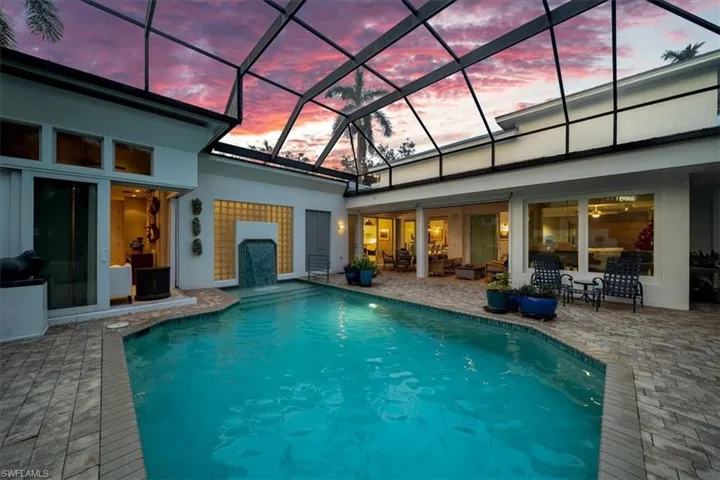 Private pool