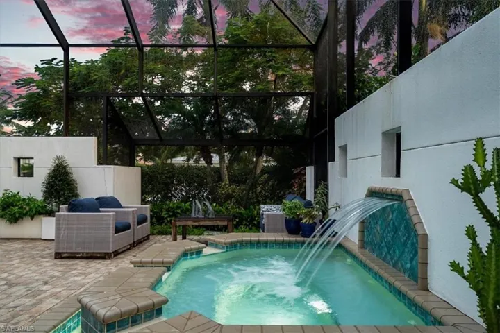 Spa & waterfall