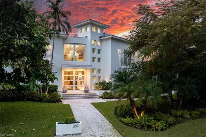 Gorgeous Front Elevation