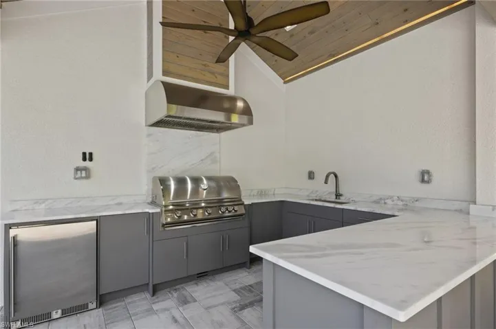 5513 Merlyn Ln, Cape Coral, Florida 33914