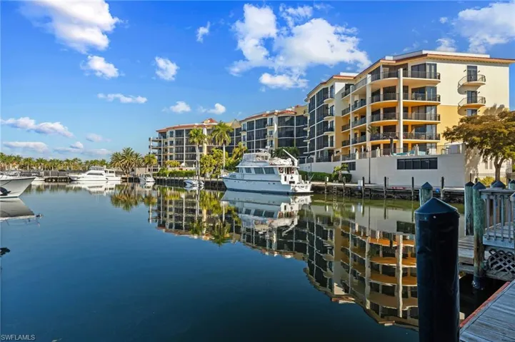 5513 Merlyn Ln, Cape Coral, Florida 33914