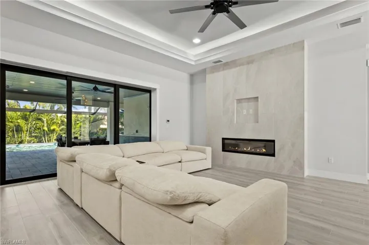 5513 Merlyn Ln, Cape Coral, Florida 33914