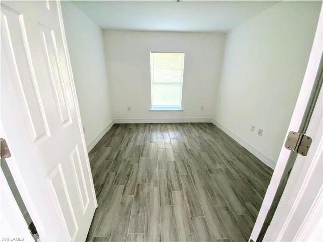 1513-1515  Gilbert S AVE, Lehigh Acres, FL 33973