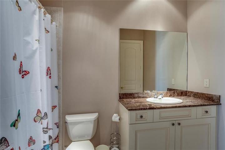 First Bedroom En-Suite Bathroom