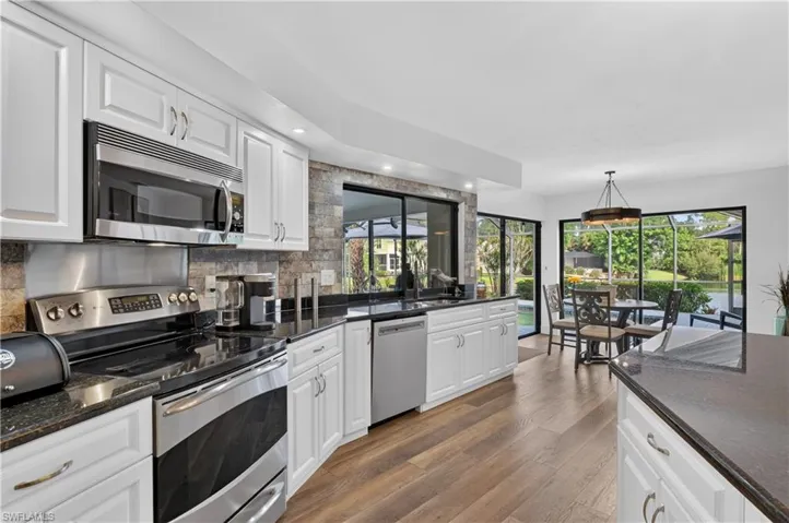 15960 Muirfield Ct, Fort Myers, Florida 33908