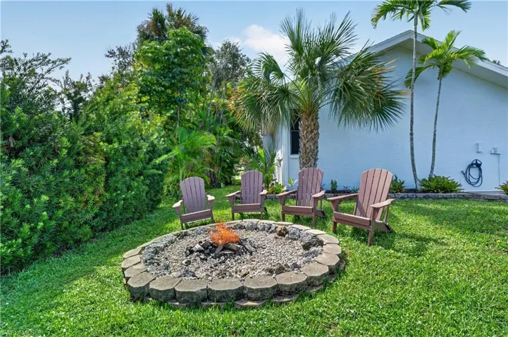 15960 Muirfield Ct, Fort Myers, Florida 33908