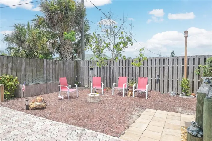 1332  Granada  BLVD, Naples, FL 34103