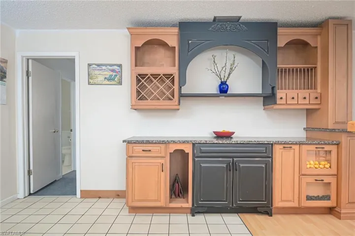 1332  Granada  BLVD, Naples, FL 34103