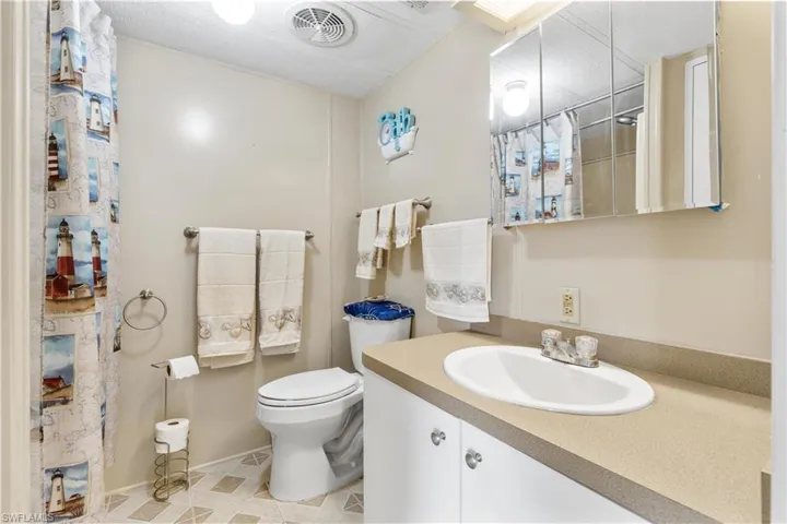 10752  Timber Pines  CT, North Fort Myers, FL 33903