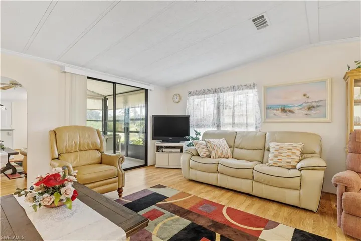 10752  Timber Pines  CT, North Fort Myers, FL 33903