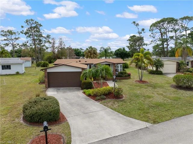 10752  Timber Pines  CT, North Fort Myers, FL 33903