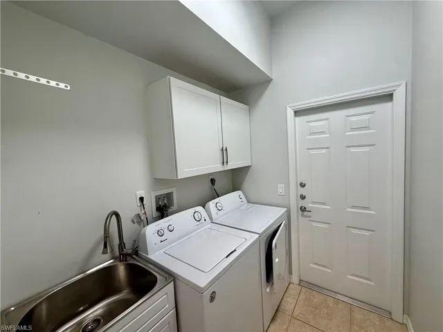 2836 Sw 47th Ter, Cape Coral, Florida 33914