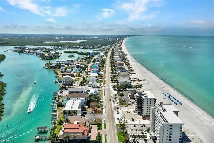 26370 Hickory Blvd 603, Bonita Springs, Florida 34134