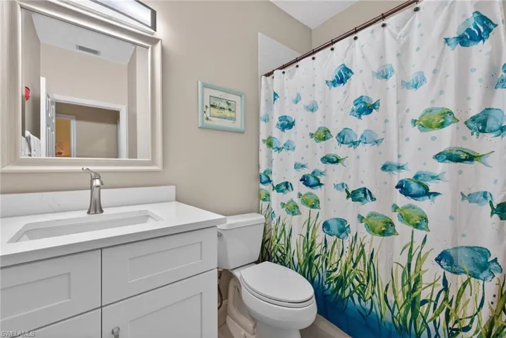 290 Emerald Bay Cir L7, Naples, Florida 34110