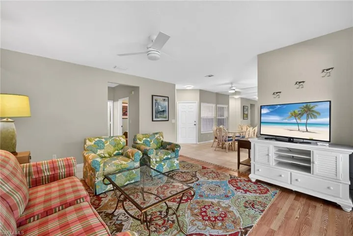 290 Emerald Bay Cir L7, Naples, Florida 34110