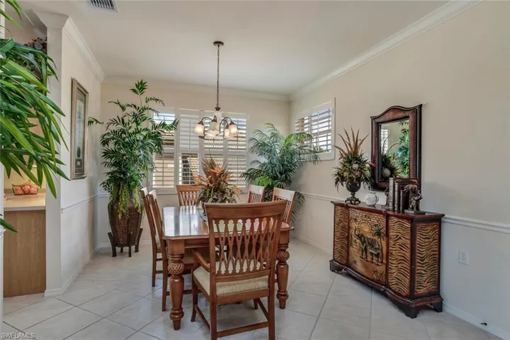 3904  Forest Glen  BLVD, Naples, FL 34114