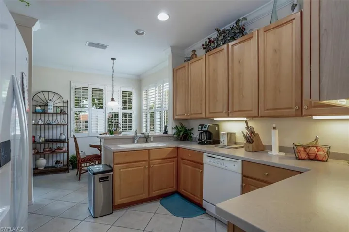 3904  Forest Glen  BLVD, Naples, FL 34114