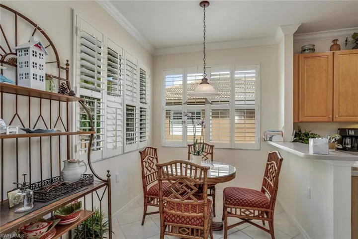 3904  Forest Glen  BLVD, Naples, FL 34114