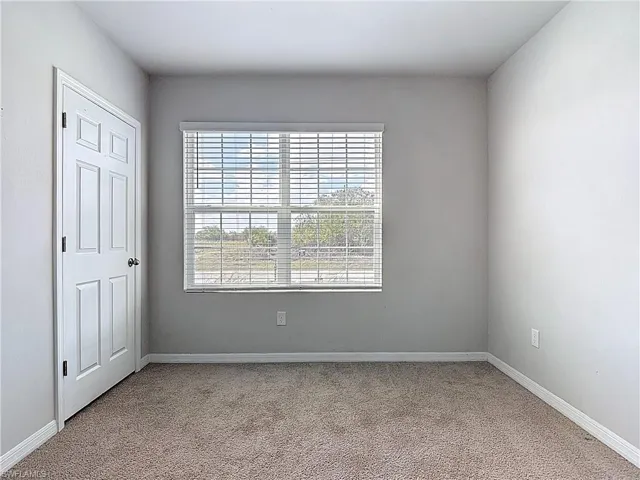 524  Glendale  AVE, Labelle, FL 33935