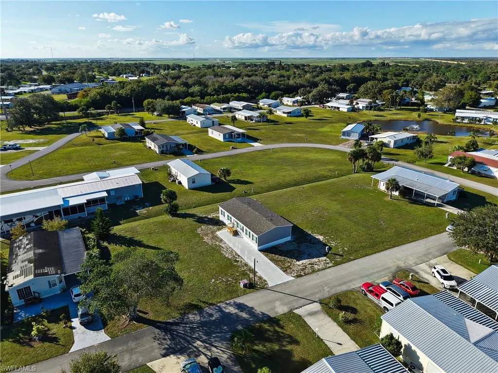 864 Yacht Club WAY, Moore Haven, FL 33471,224088666