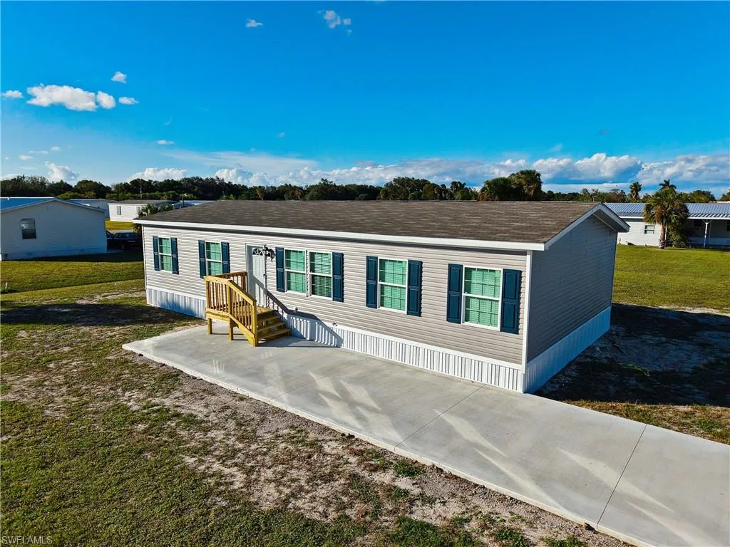864 Yacht Club WAY, Moore Haven, FL 33471,224088666