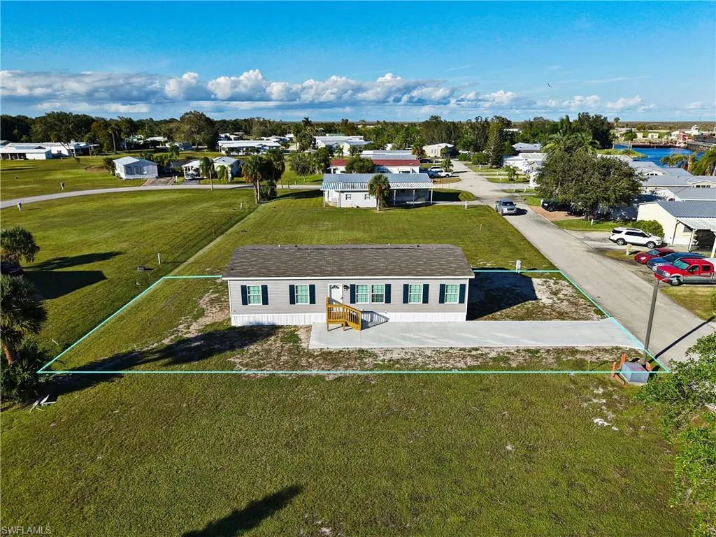 864 Yacht Club WAY, Moore Haven, FL 33471,224088666