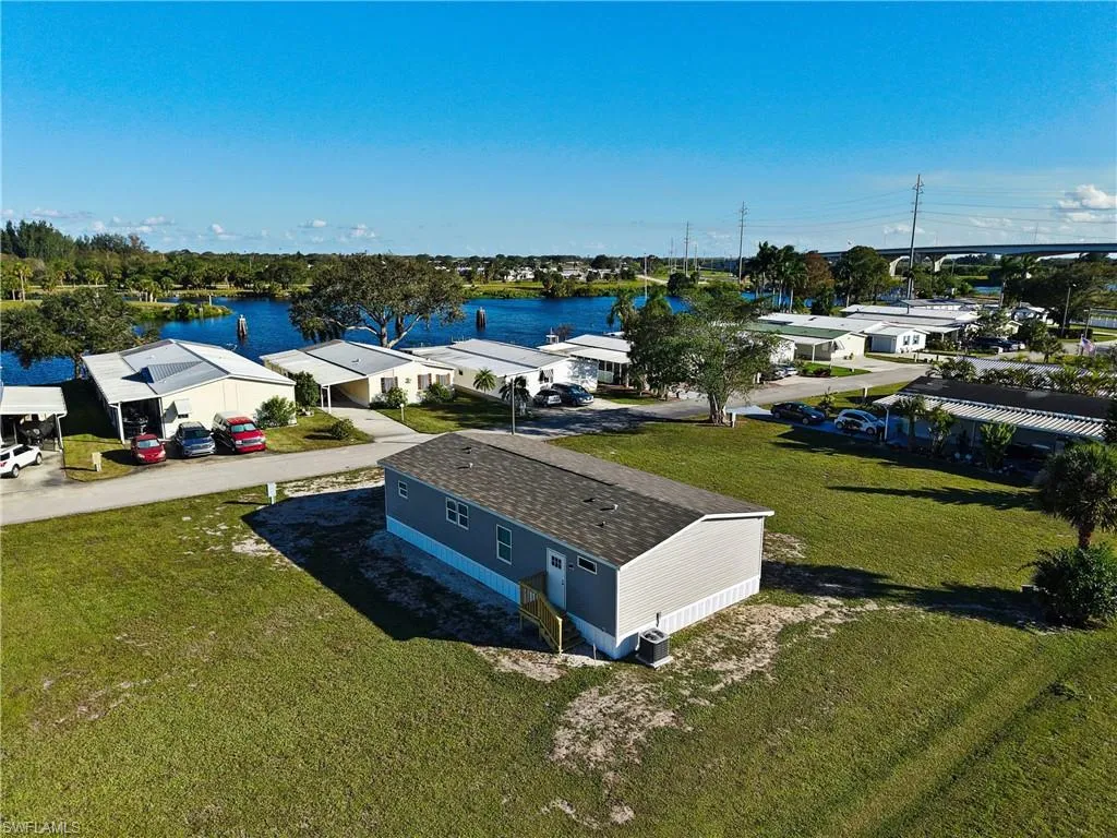 864 Yacht Club WAY, Moore Haven, FL 33471,224088666