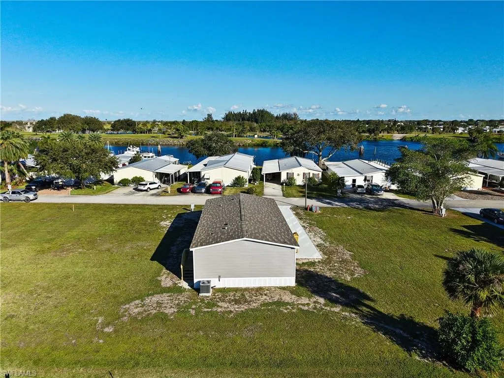 864 Yacht Club WAY, Moore Haven, FL 33471,224088666