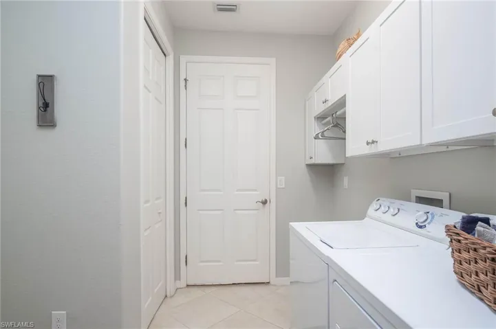 11999  Palba  WAY, Fort Myers, FL 33912
