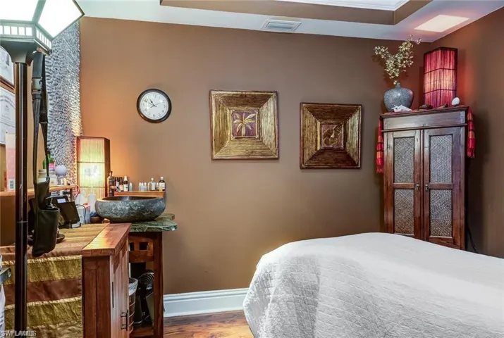 Full Service Spa