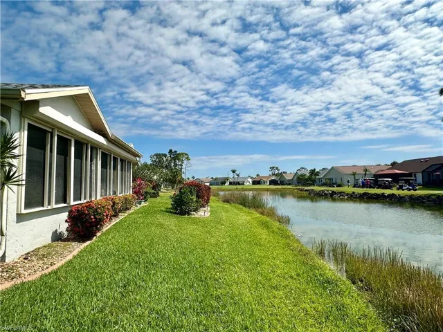 17861  Dracena  CIR, North Fort Myers, FL 33917