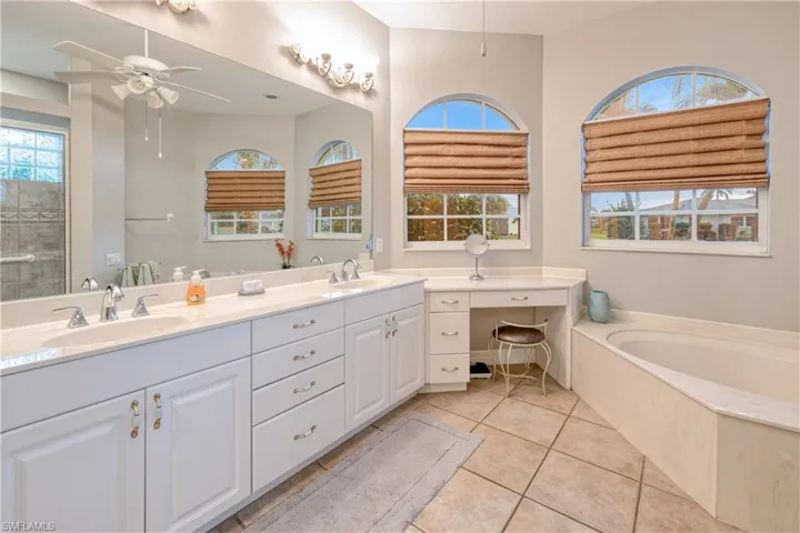 3514 Se 17th Pl, Cape Coral, Florida 33904