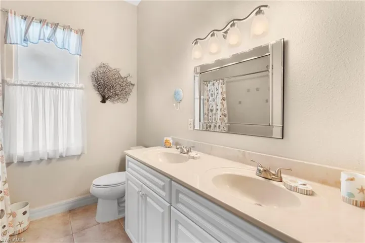 11362  Royal Tee  CIR, Cape Coral, FL 33991