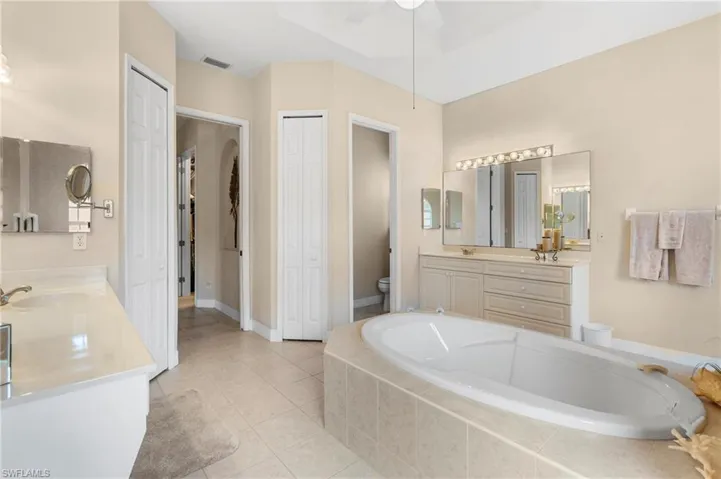 11362  Royal Tee  CIR, Cape Coral, FL 33991