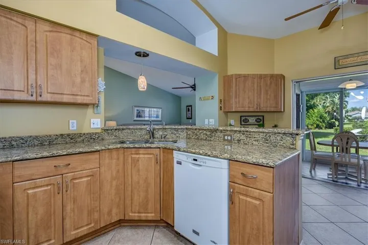 9225 Coral Isle Way, Fort Myers, Florida 33919
