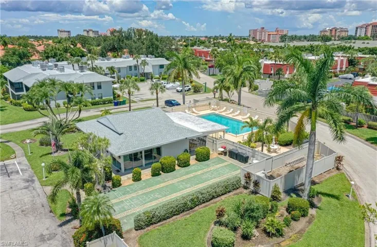 7105 Quail Run Ct W 2, Fort Myers, Florida 33908