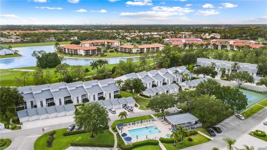 Country Hollow Neighborhood