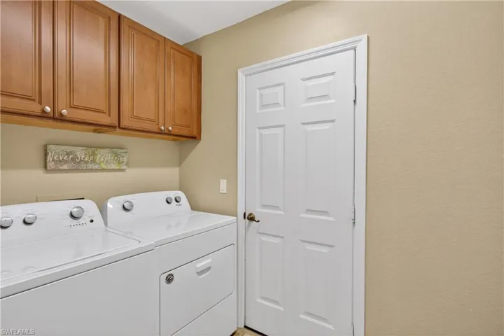 20552  Larino  LOOP, Estero, FL 33928