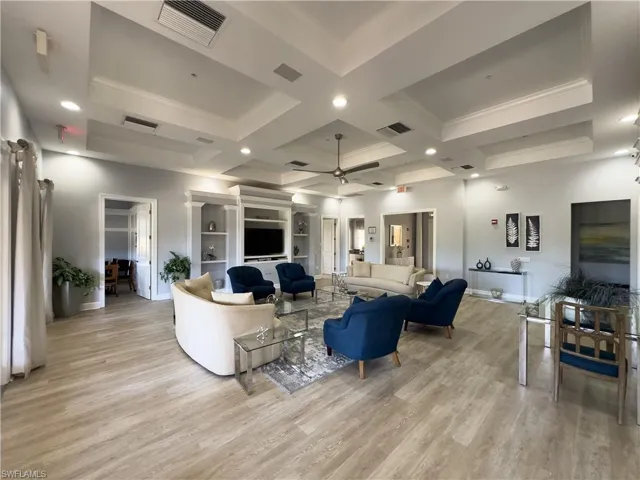 2001 Tarpon Bay Dr N # 202, Naples, Florida 34119