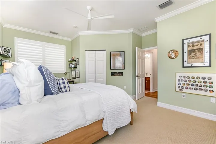 2001 Tarpon Bay Dr N # 202, Naples, Florida 34119