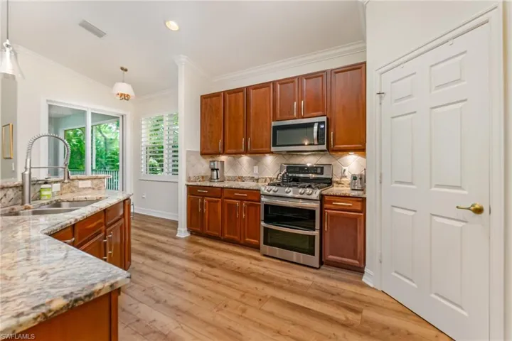 2001 Tarpon Bay Dr N # 202, Naples, Florida 34119