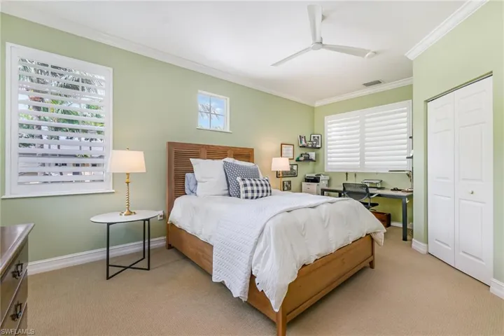 2001 Tarpon Bay Dr N # 202, Naples, Florida 34119