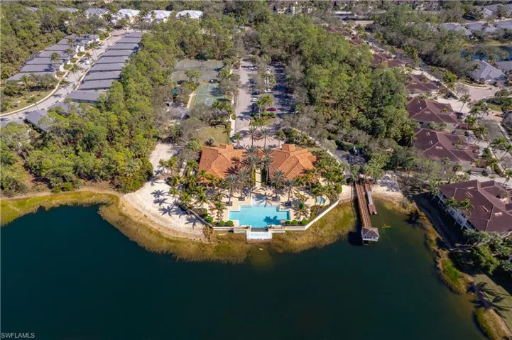 2001 Tarpon Bay Dr N # 202, Naples, Florida 34119