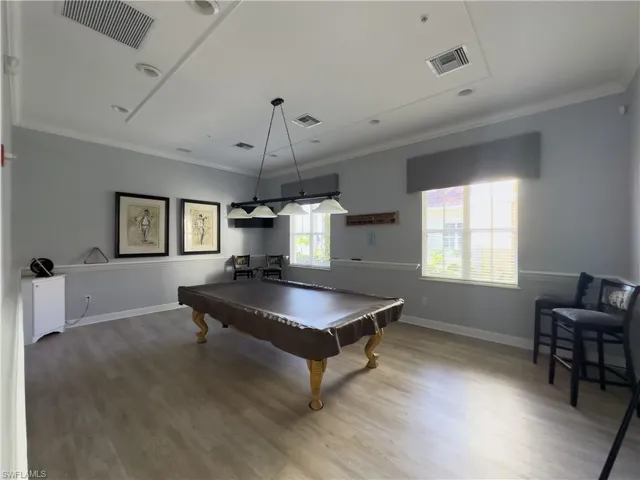 2001 Tarpon Bay Dr N # 202, Naples, Florida 34119