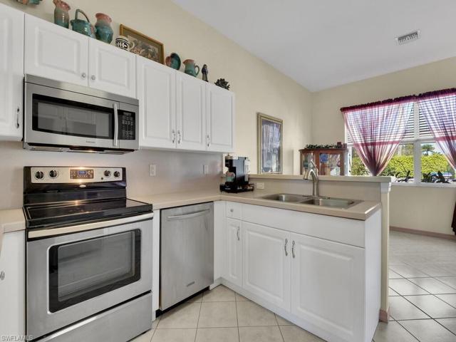 3471  Ocean Bluff  CT, Naples, FL 34120