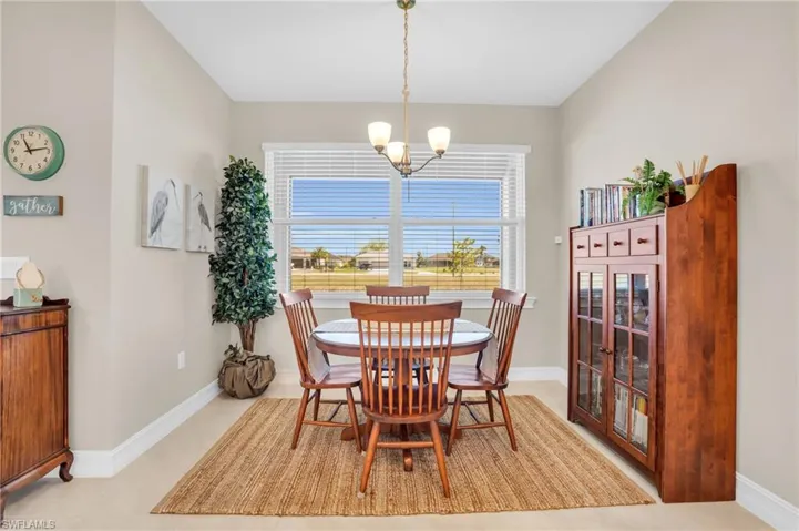 527 NE 6th  TER, Cape Coral, FL 33909