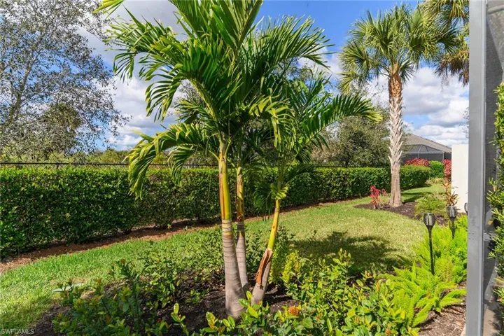 8111 Calle Canovas St, Naples, Florida 34114