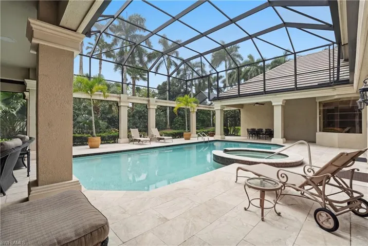 328 Sedgwick Ct, Naples, Florida 34108